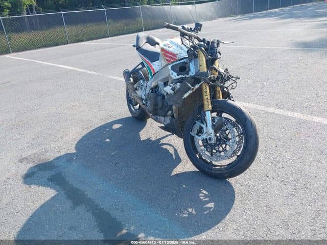 2020 APRILIA TUONO V4 1100 RR 2