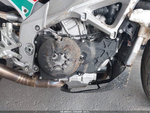 2020 APRILIA TUONO V4 1100 RR 9