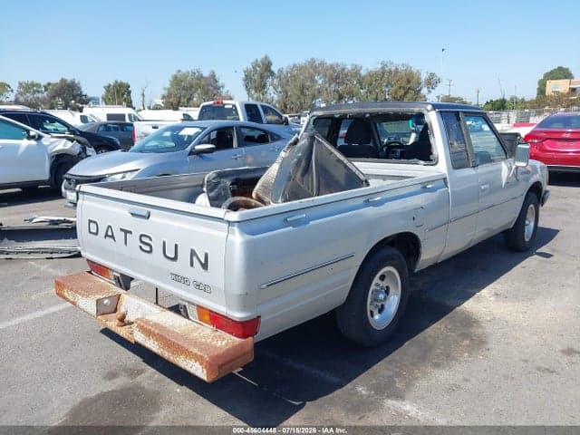 1981 DATSUN 720 KING CAB 4