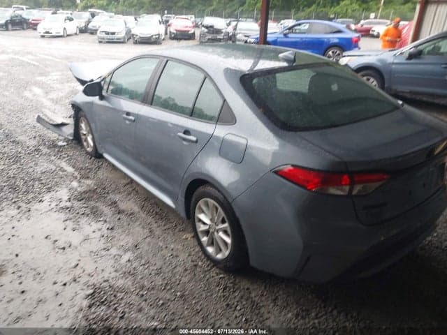 2021 TOYOTA COROLLA LE 3