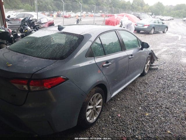 2021 TOYOTA COROLLA LE 4