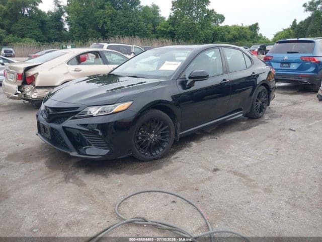 2020 TOYOTA CAMRY SE NIGHTSHADE EDITION 2