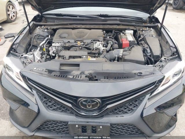 2020 TOYOTA CAMRY SE NIGHTSHADE EDITION 10