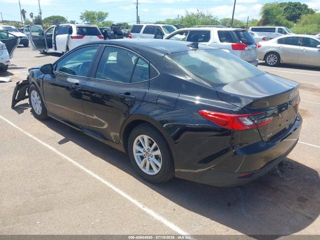2025 TOYOTA CAMRY LE 3