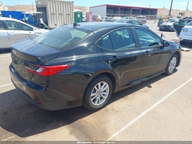 2025 TOYOTA CAMRY LE 4