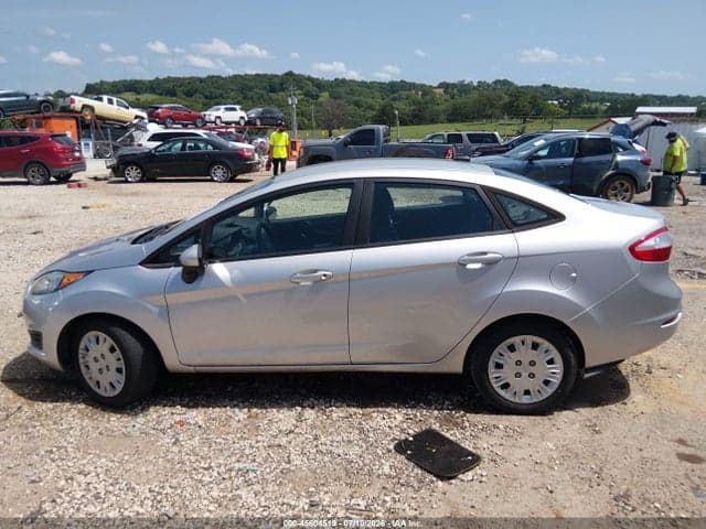 2019 FORD FIESTA S 14