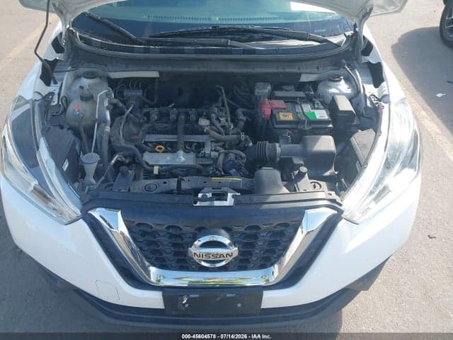 2020 NISSAN KICKS S XTRONIC CVT 10