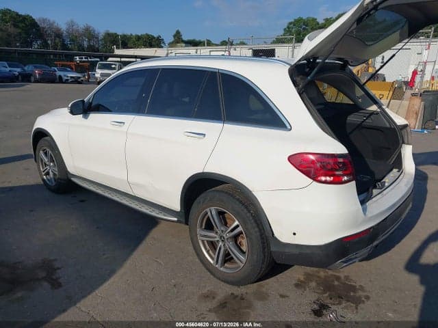 2022 MERCEDES-BENZ GLC 300 4MATIC SUV 3