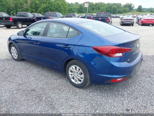 2020 HYUNDAI ELANTRA SE 3