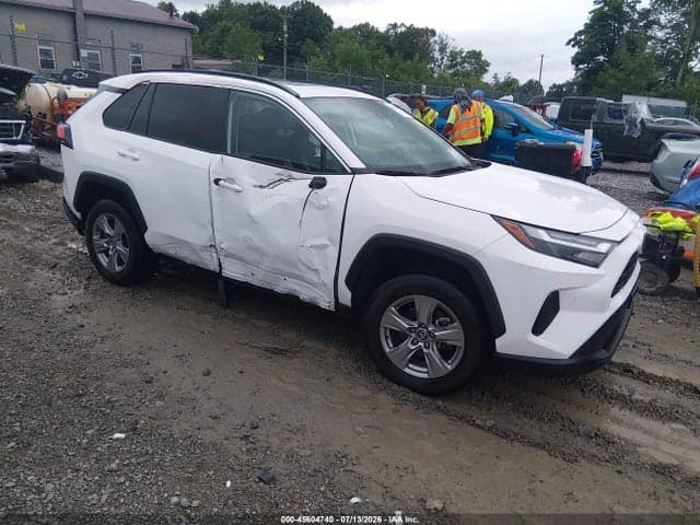 2025 TOYOTA RAV4 XLE - 1