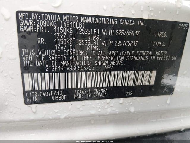 2025 TOYOTA RAV4 XLE 9