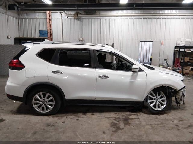 2017 NISSAN ROGUE SV 13
