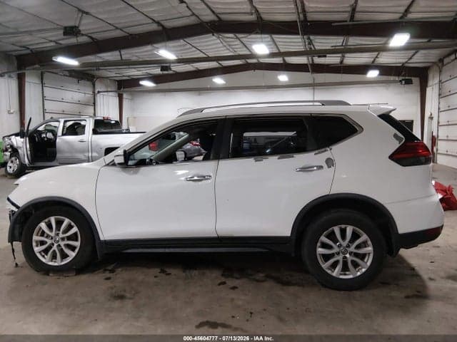 2017 NISSAN ROGUE SV 14