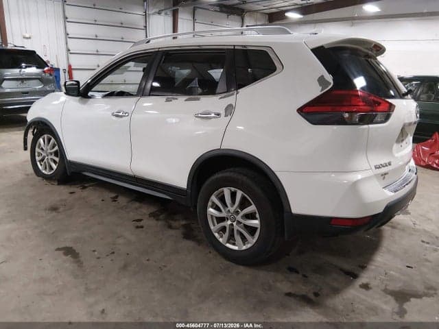 2017 NISSAN ROGUE SV 3