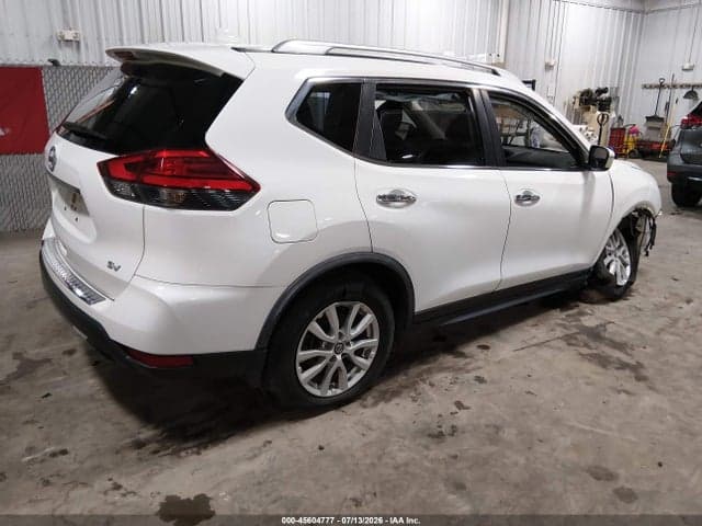 2017 NISSAN ROGUE SV 4