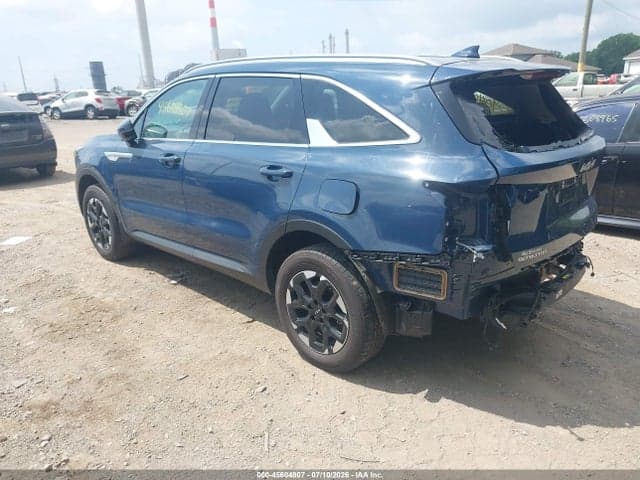 2025 KIA SORENTO S 3
