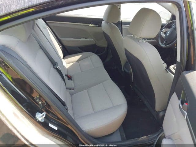 2020 HYUNDAI ELANTRA SE 8