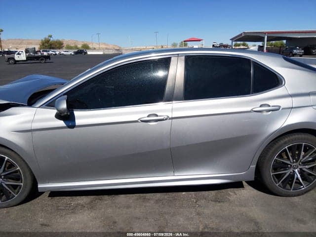 2022 TOYOTA CAMRY SE 14
