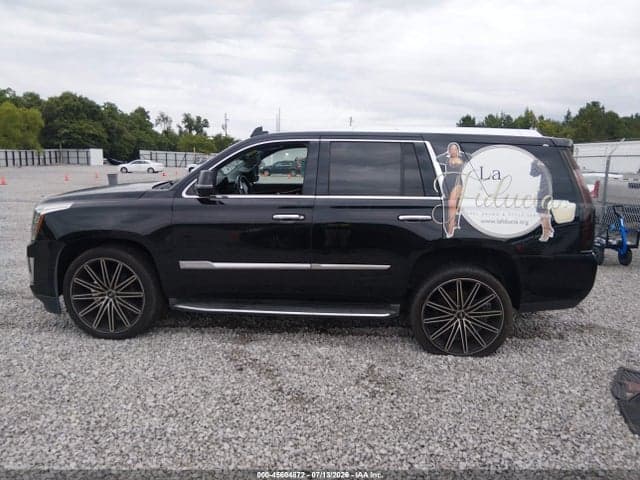 2017 CADILLAC ESCALADE LUXURY 14