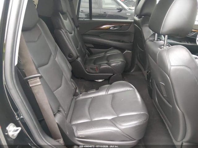 2017 CADILLAC ESCALADE LUXURY 8