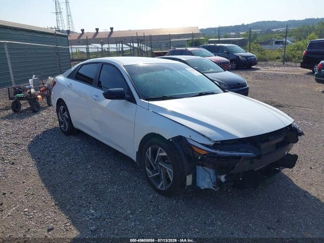 2025 HYUNDAI ELANTRA SEL SPORT - 1
