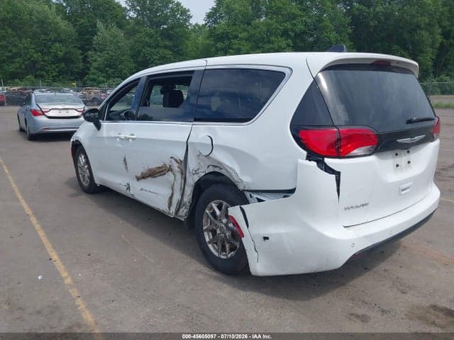 2026 CHRYSLER VOYAGER LX 3