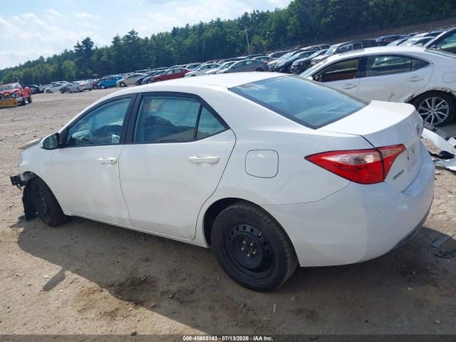 2018 TOYOTA COROLLA LE 3