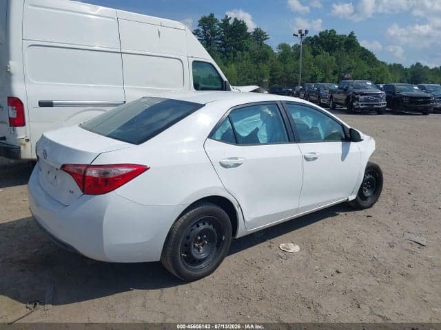 2018 TOYOTA COROLLA LE 4