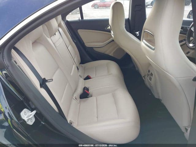 2018 MERCEDES-BENZ CLA 250 9