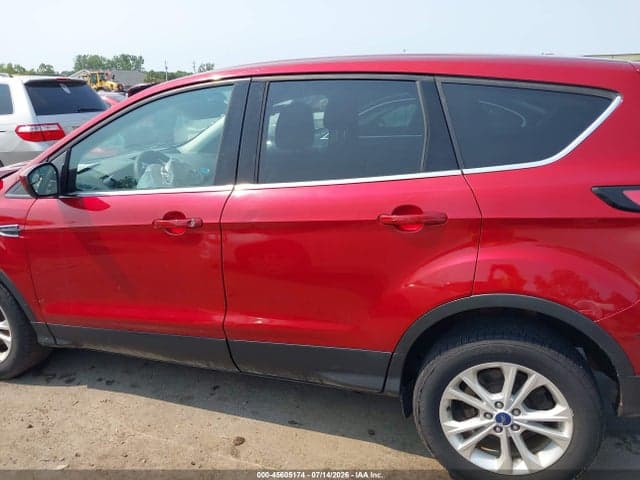 2017 FORD ESCAPE SE 14