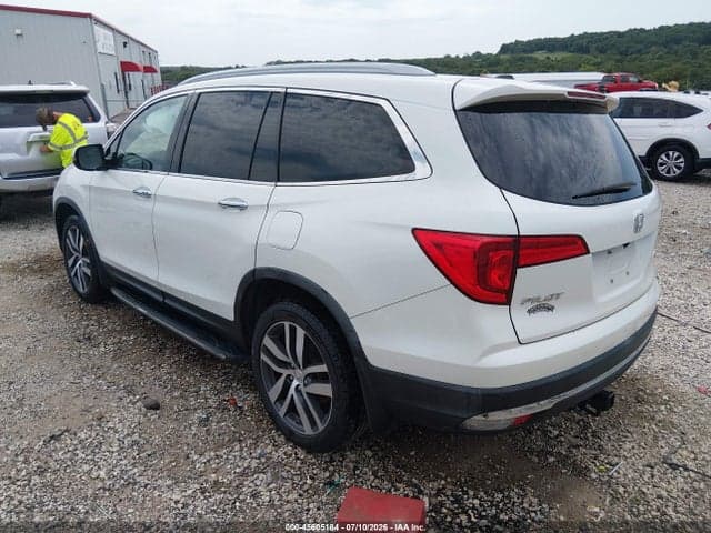 2016 HONDA PILOT TOURING 3