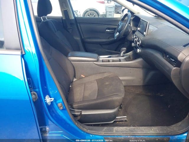 2022 NISSAN SENTRA SV XTRONIC CVT 5