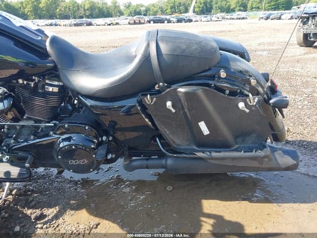 2019 HARLEY-DAVIDSON FLHXS 16