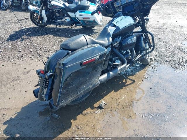 2019 HARLEY-DAVIDSON FLHXS 4