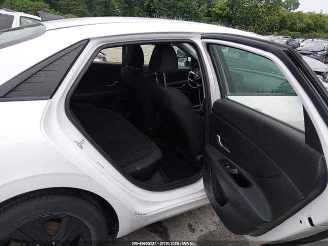 2021 HYUNDAI ELANTRA SEL 8