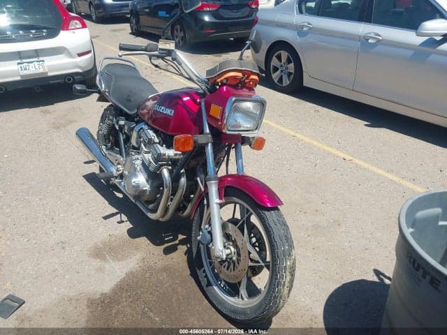 1981 SUZUKI 750GS 12