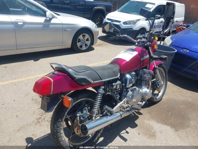 1981 SUZUKI 750GS 4