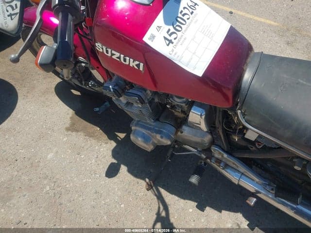 1981 SUZUKI 750GS 10