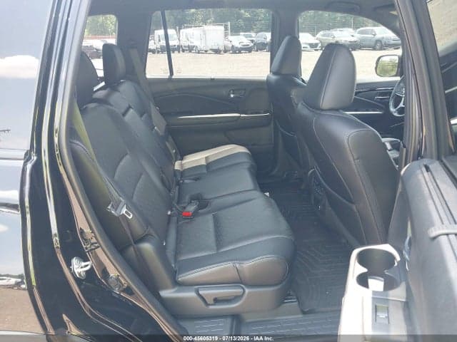 2019 HONDA PASSPORT ELITE 8