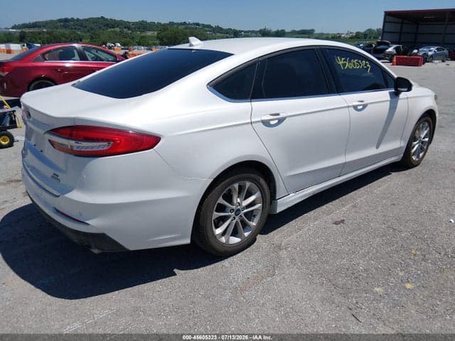 2020 FORD FUSION SE 4