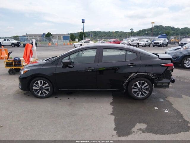 2024 NISSAN VERSA 1.6 S 14