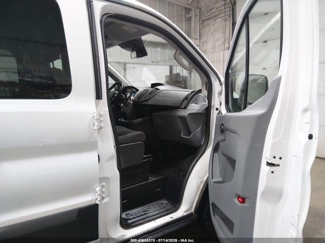 2018 FORD TRANSIT-150 XL 5