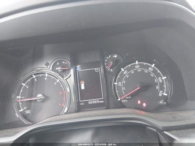 2023 TOYOTA 4RUNNER SR5 7