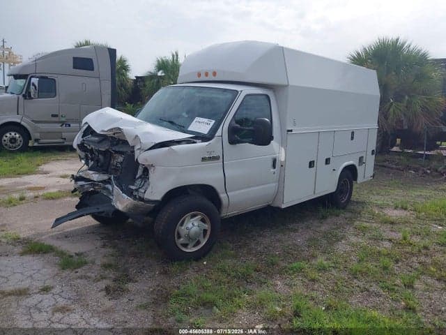 2021 FORD E-350 CUTAWAY 2