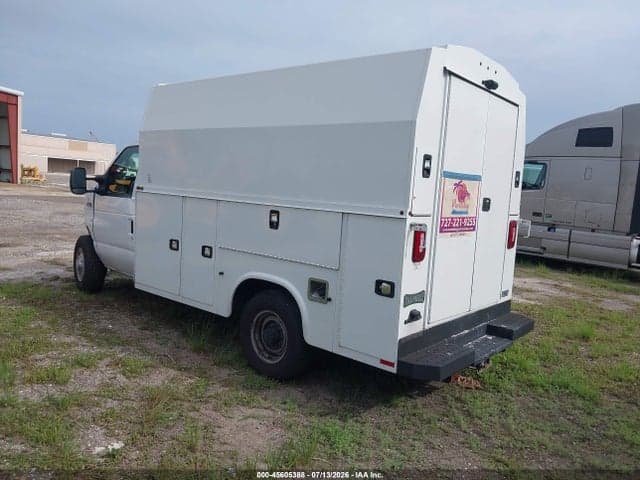 2021 FORD E-350 CUTAWAY 3