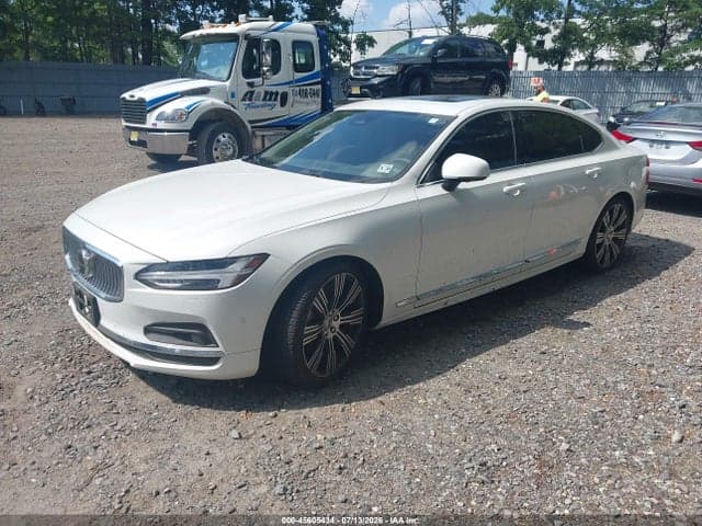 2025 VOLVO S90 B6 PLUS 2