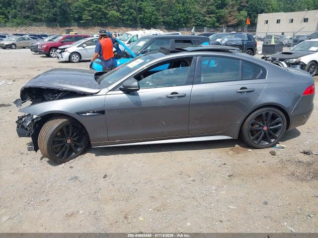 2017 JAGUAR XE 35T R-SPORT 14