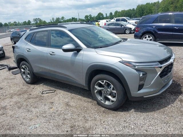 2025 CHEVROLET TRAX FWD LT - 1