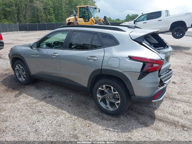 2025 CHEVROLET TRAX FWD LT 3