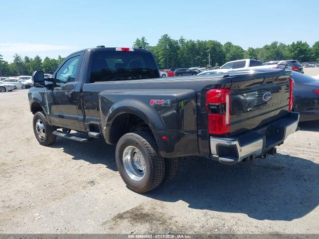 2025 FORD F-350 XLT 3